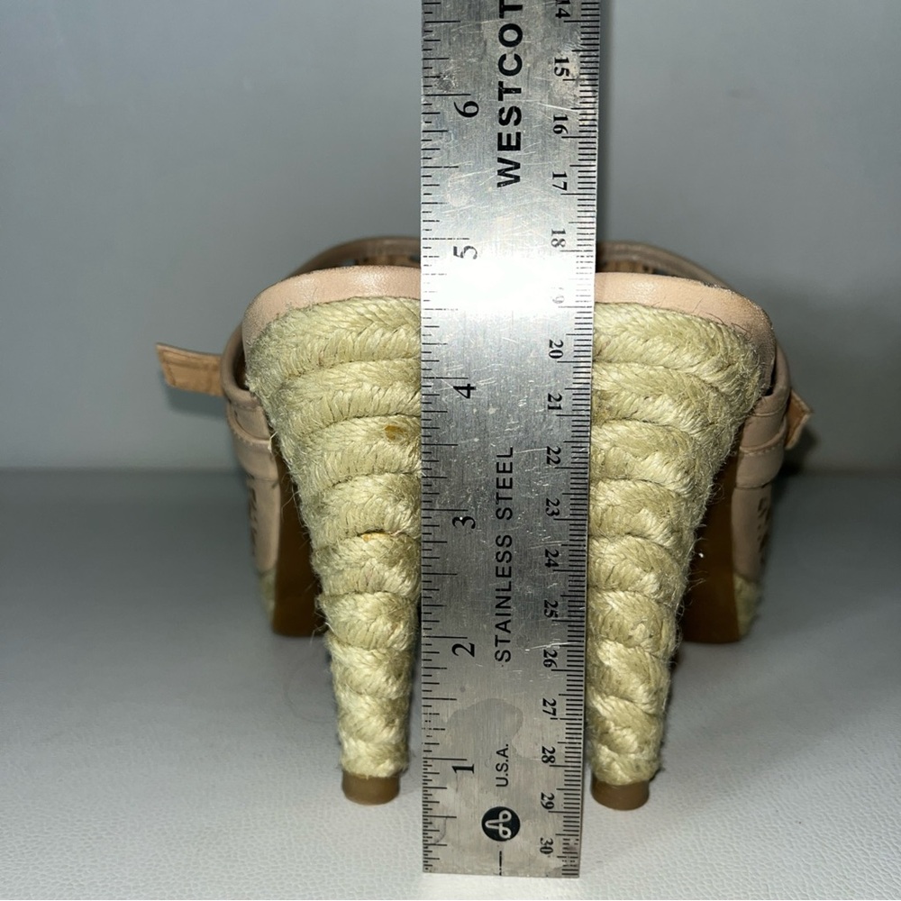 Ivanka Trump Tan Mules with Woven Design - Picture 3 of 7